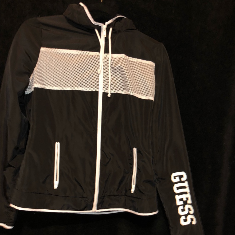 Guess zip up wind breaker
